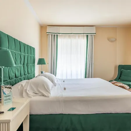Hotel Rooms Livorno *
